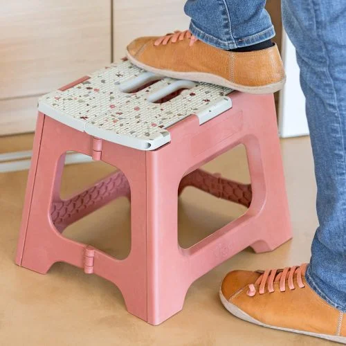 Vigar Compact Foldable 32cm Stool - Image 41