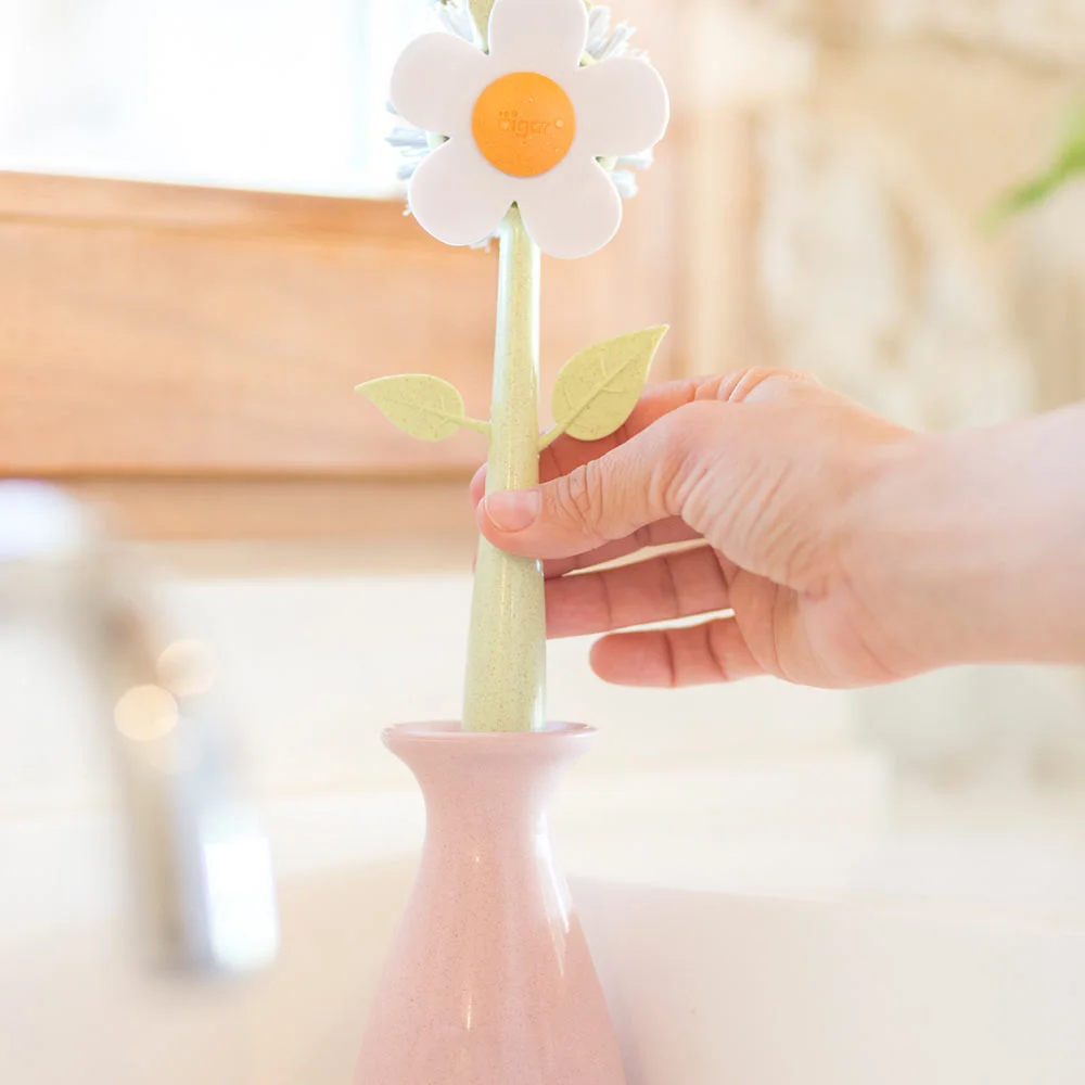 Wholesale Flower Power Orange Dish Brush With Vase - JTY/White Magic -  Fieldfolio