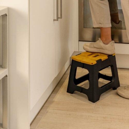 COMPACT BAMBOO ON TOP FOLDABLE 27CM STOOL - Image 5
