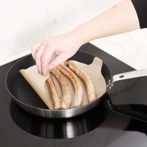 NoStik Silicone Fibreglass Pan & Omelet Liner - Image 2